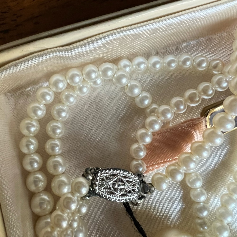 Marvella vintage faux pearl necklaces - Picture 5 of 6